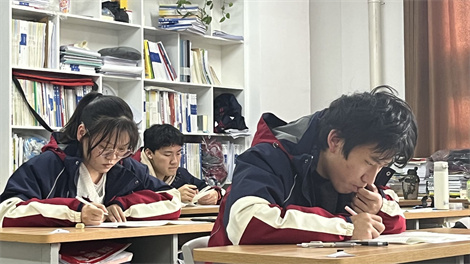 郑州高三复读辅导优状元培训学校_高考复读学校怎么选_哪个学校比较好