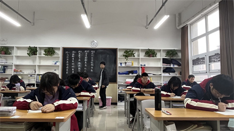 郑州优状元复读的条件_高三复读选什么学校_京太教育复读班